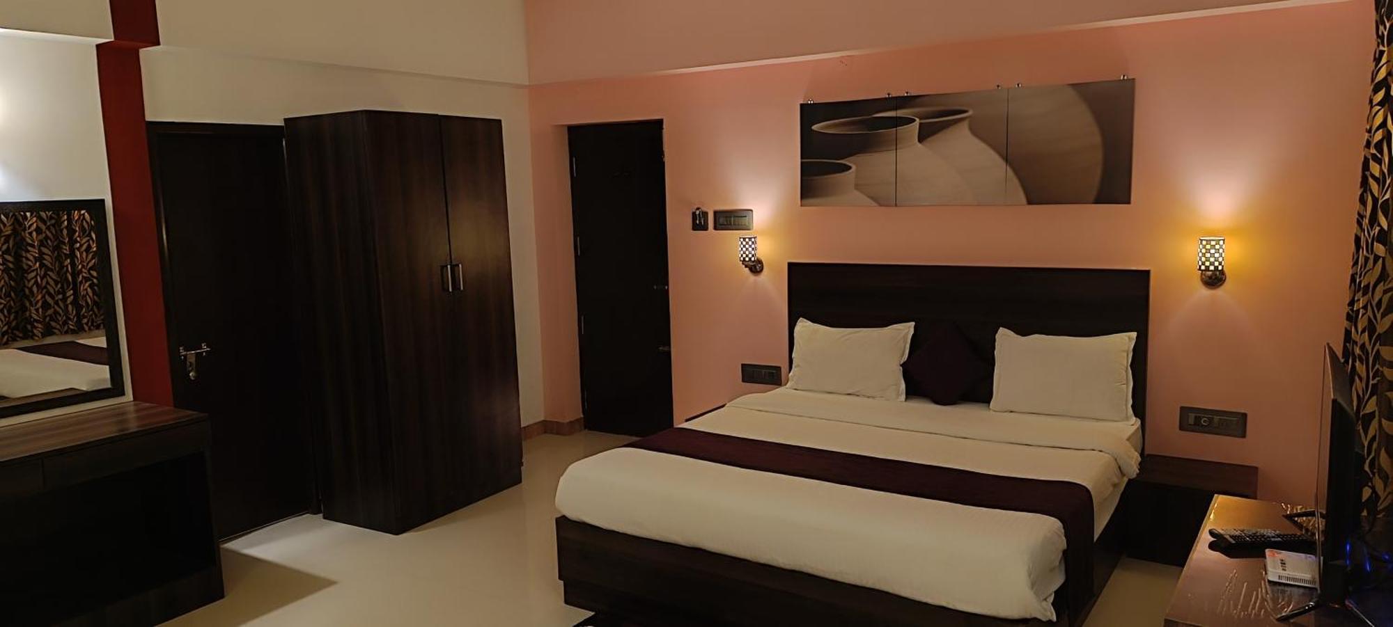Premier Inn Yercaud Exterior photo